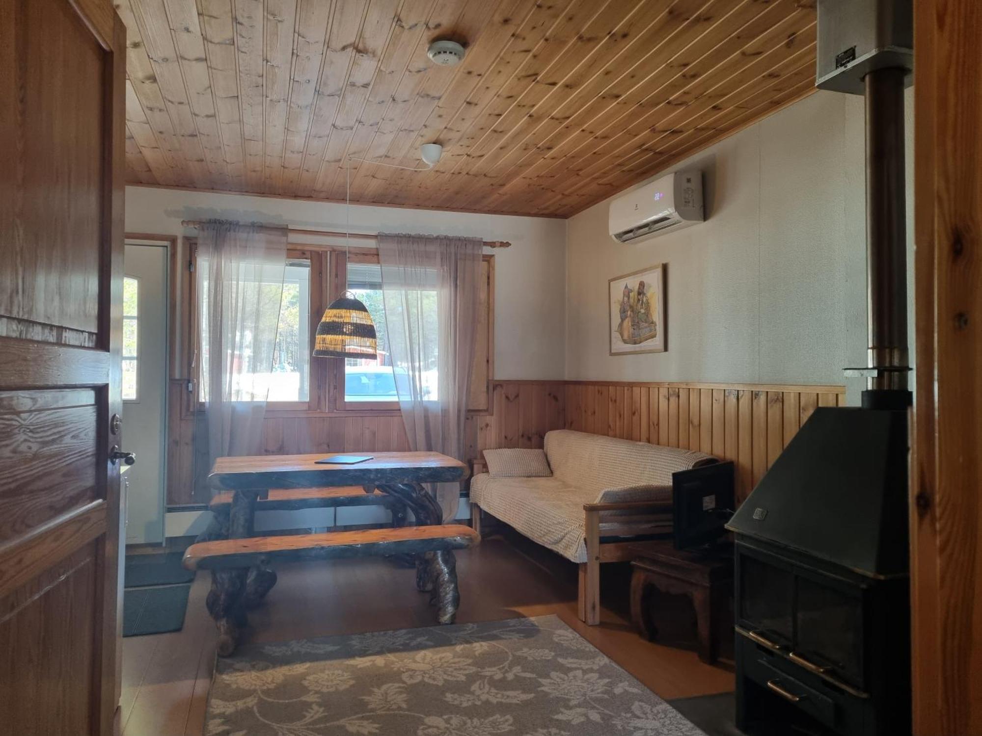 Kaamasen Kievari 3* Kaamanen